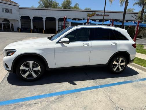 White 2019 Mercedes-Benz GLC 300 Base