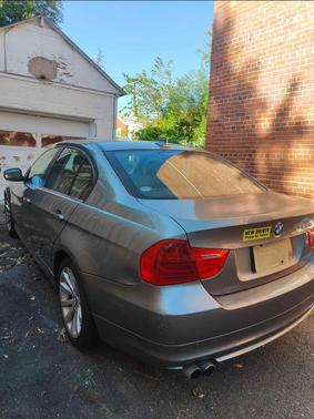 Gray 2011 BMW 328 i xDrive