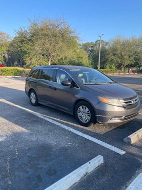 Gray 2015 Honda Odyssey LX