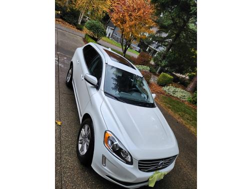 2016 Volvo XC60 T6 Drive-E