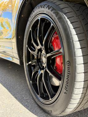 Black 2018 Porsche Cayenne Cayenne GTS