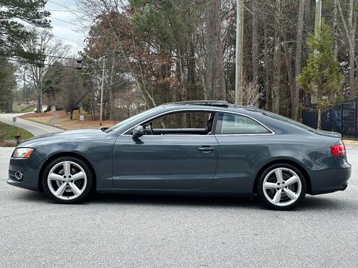 2010 Audi A5 2.0T Premium Plus
