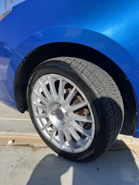 Blue 2010 Ford Focus SES