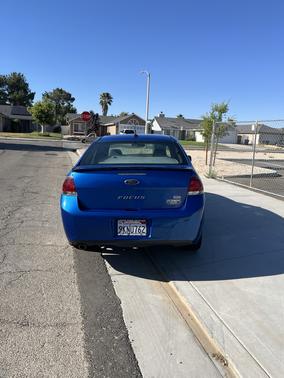 Blue 2010 Ford Focus SES