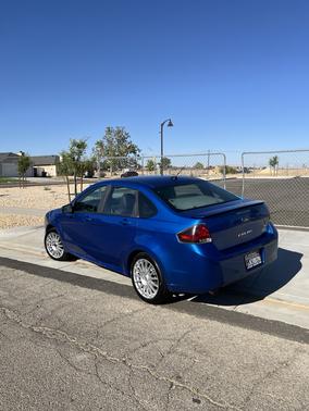Blue 2010 Ford Focus SES