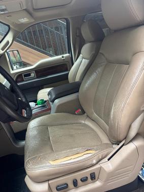 Beige 2009 Ford F-150 Lariat SuperCrew