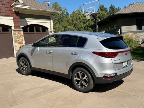 Silver 2020 Kia Sportage LX
