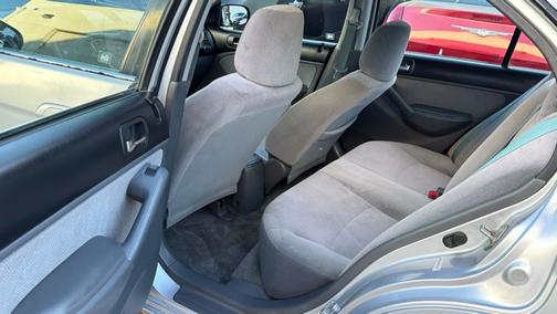 Gray 2002 Honda Civic LX