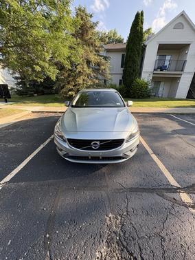 2018 Volvo S60 T5 Dynamic