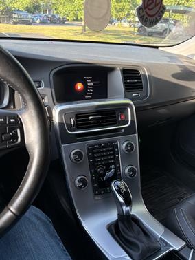 2018 Volvo S60 T5 Dynamic