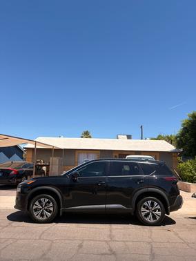 Black 2021 Nissan Rogue SV