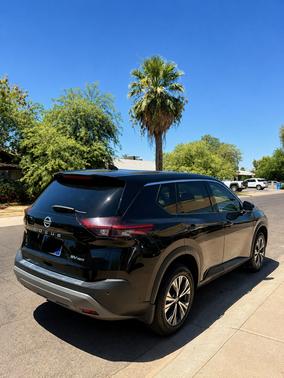 Black 2021 Nissan Rogue SV