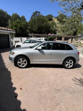 Silver 2012 Audi Q5 2.0T Premium Plus