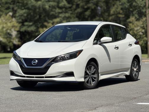 2022 Nissan Leaf S PLUS