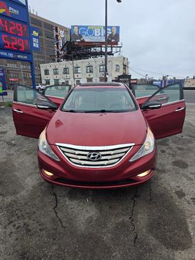 2013 Hyundai SONATA Limited