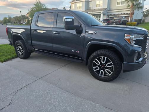 Gray 2022 GMC Sierra 1500 Limited AT4