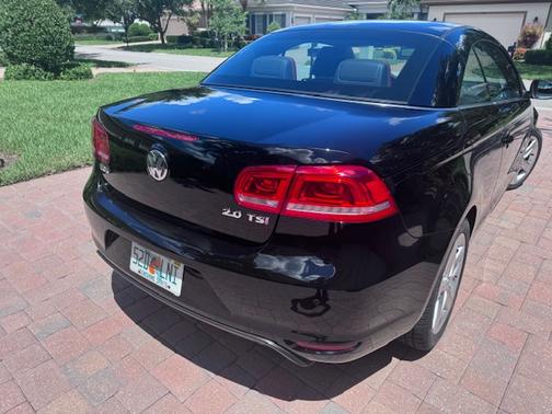 2012 Volkswagen Eos Lux
