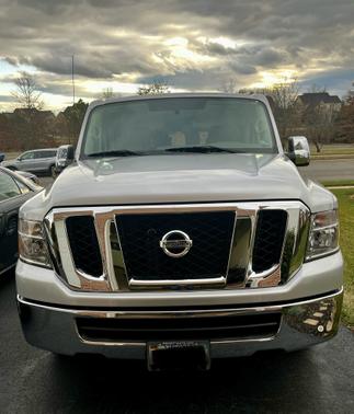 Photo 1 of 10 of 2020 Nissan NV Passenger NV3500 HD SV V6