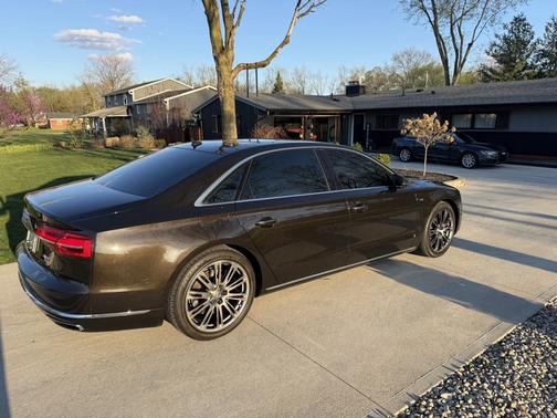 Black 2015 Audi A8 L 4.0T