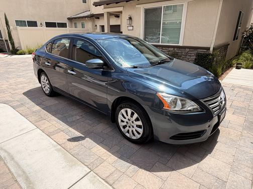 Blue 2015 Nissan Sentra SV