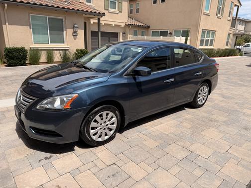 Blue 2015 Nissan Sentra SV