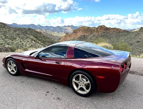 2003 Chevrolet Corvette Base