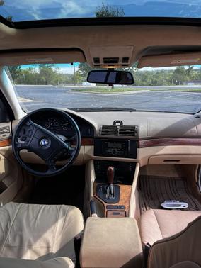 2001 BMW 525 iT