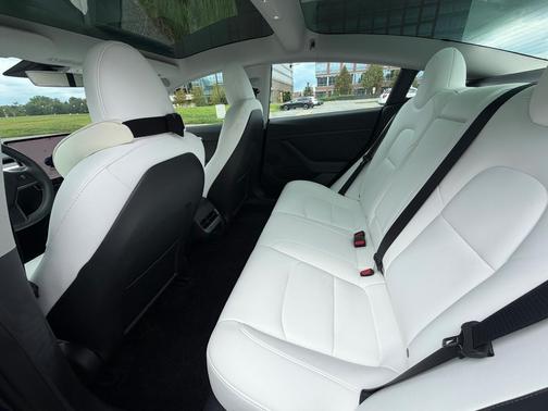 Blue 2023 Tesla Model 3 Base