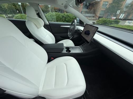 Blue 2023 Tesla Model 3 Base