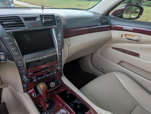2009 Lexus LS 460 Base