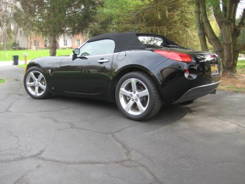 2006 Pontiac Solstice Base