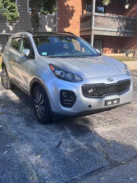Silver 2018 Kia Sportage EX
