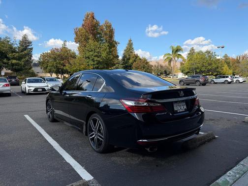 Black 2016 Honda Accord Touring