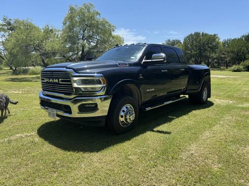 2019 RAM 3500 Laramie