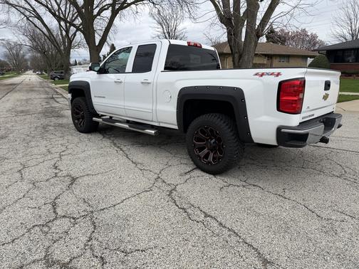 White 2015 Chevrolet Silverado 1500 1LT