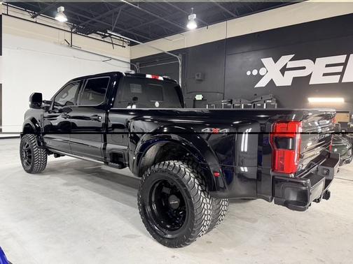 Black 2025 Ford F-450 XLT