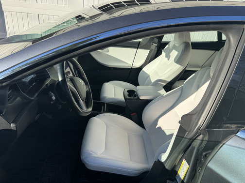2020 Tesla Model S Performance