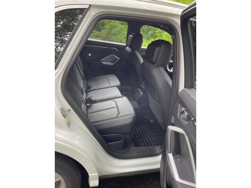 2024 Audi Q3 45 S line Premium