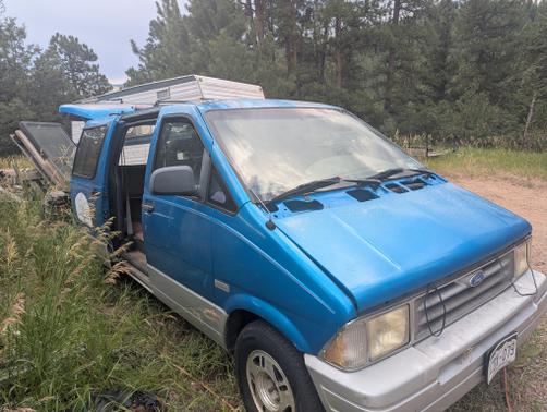 1996 Ford Aerostar XLT