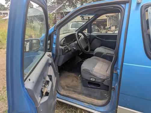 1996 Ford Aerostar XLT