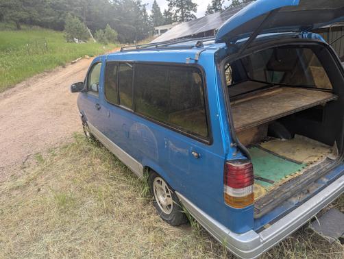 1996 Ford Aerostar XLT