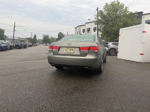 Gray 2008 Hyundai SONATA GLS