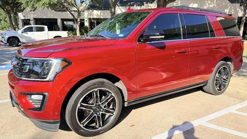 Red 2019 Ford Expedition Limited