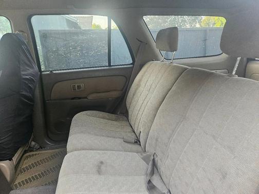 Green 1999 Toyota 4Runner Base