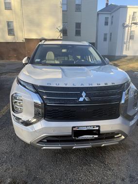 2022 Mitsubishi Outlander SEL Special Edition