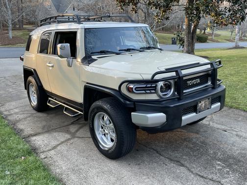 2008 Toyota FJ Cruiser Base