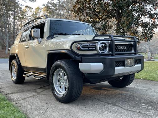 2008 Toyota FJ Cruiser Base