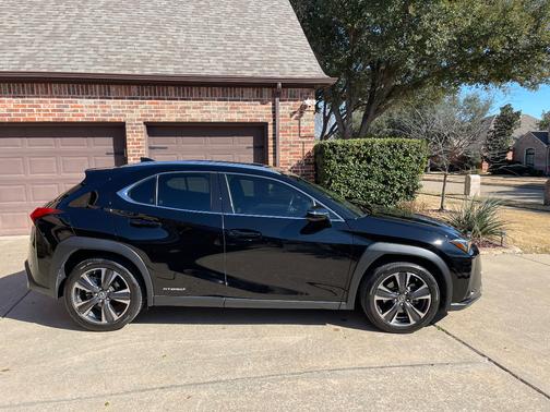 2019 Lexus UX 250h Base