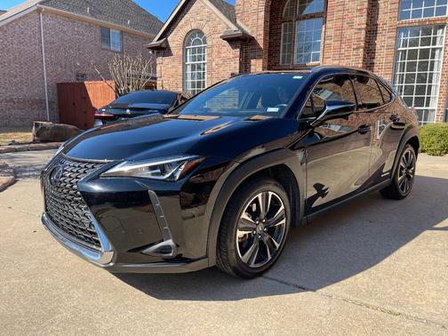2019 Lexus UX 250h Base