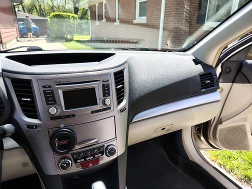 Beige 2014 Subaru Outback 2.5i Premium